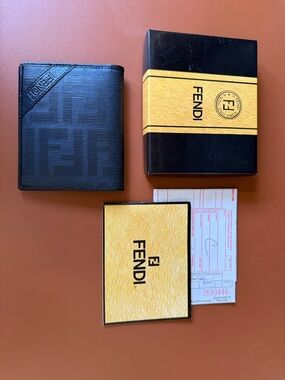 Vintage FENDI Black Men's Wallet
